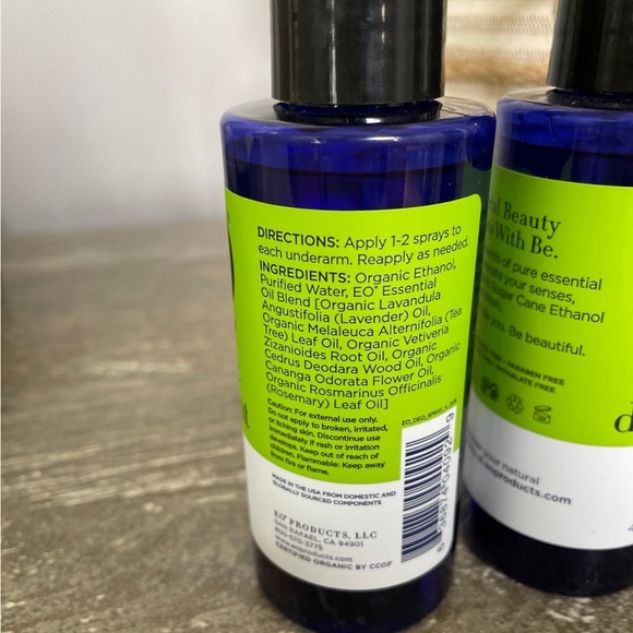 EO all natural Tea Tree Deodorant 2 pack 4oz each bottle - Picture 2 of 3